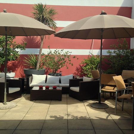 Hotel Cote Patio Nîmes Exterior foto